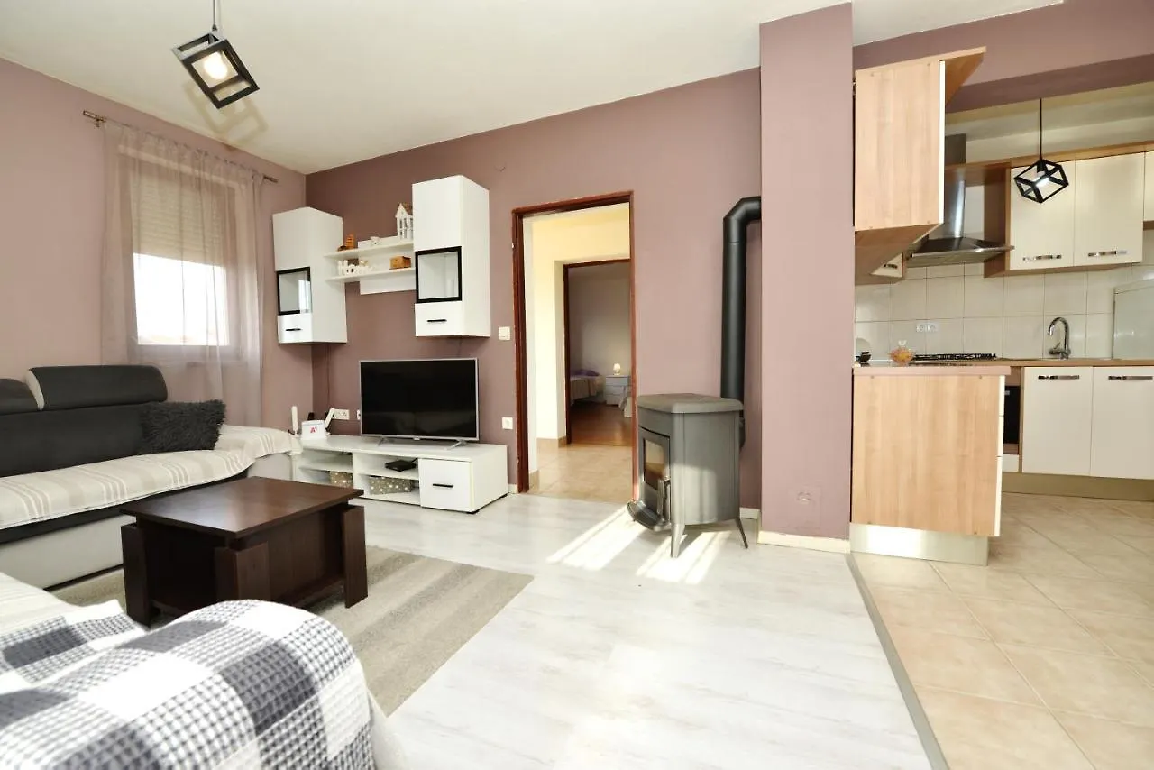 Apartman Lana Maslenica Apartment Jasenice  Croatia