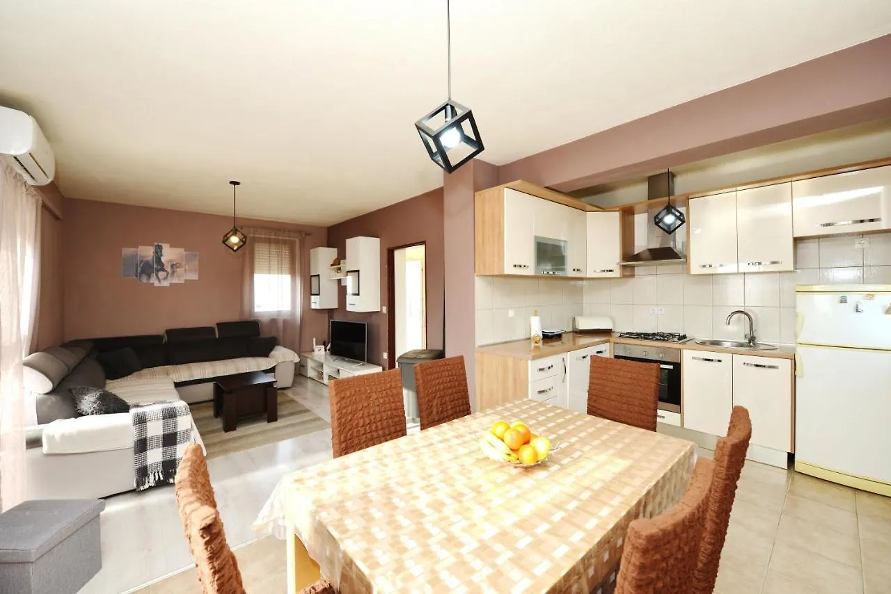 Apartman Lana Maslenica Apartment Jasenice   Jasenice (Zadar)