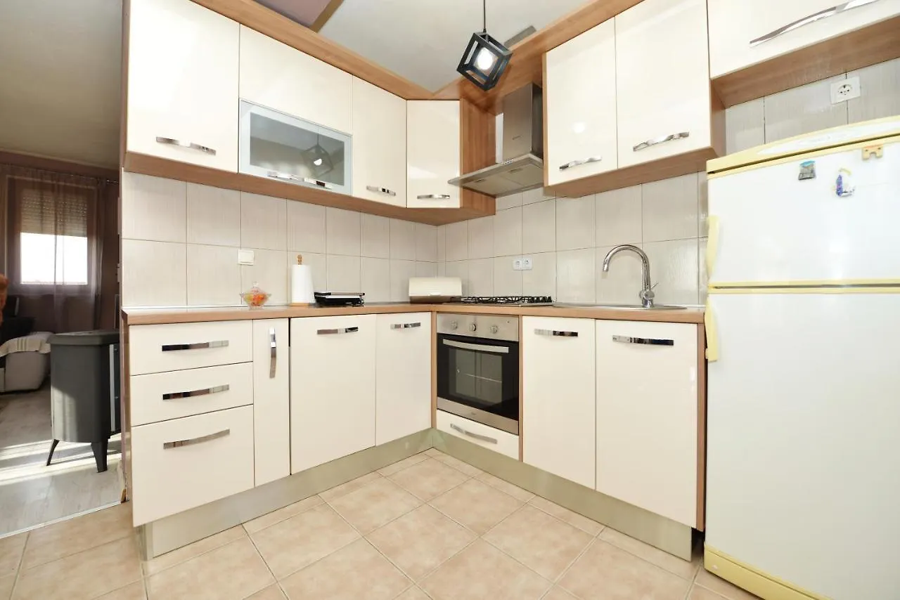 Apartman Lana Maslenica Apartment Jasenice   Jasenice (Zadar)