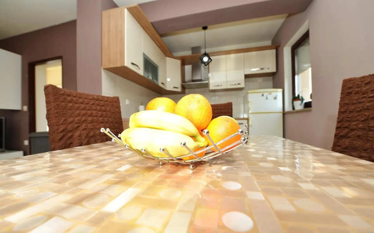 Apartman Lana Maslenica Apartment Jasenice